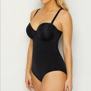 WACOAL Women's Sz 38DDD Red Carpet Strapless Shaping Bodybriefer 801219 Black